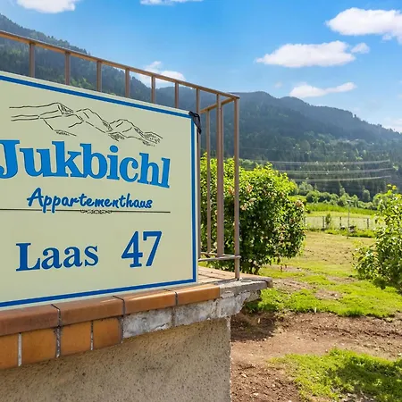 In Ski Area In Koetschach-mauthen Appartement *